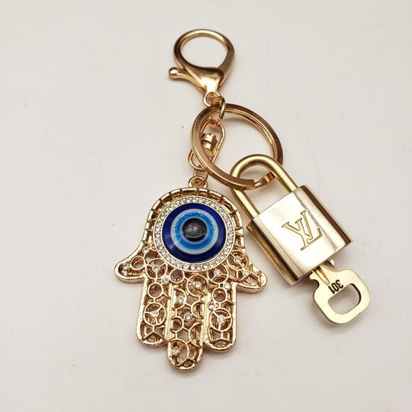 Authentic Louis Vuitton Lock & Key with unbranded Bagcharm, Keycharm, Keychain - Picture 5 of 8